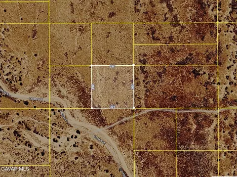 11400 Avenue N8 E, Palmdale, CA 93591