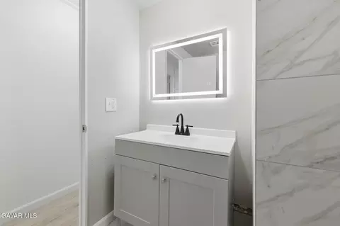 Bath - 43850 20th St E #83, Lancaster, CA 93535 photo 3 of 4