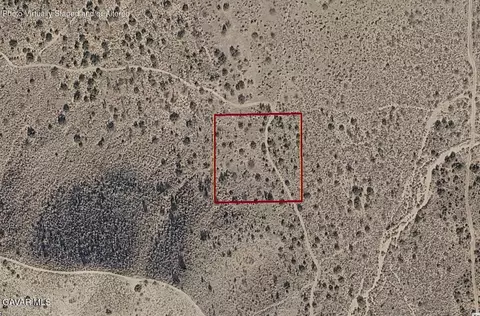 83 Rd Street East Avenue W8, Palmdale, CA 93550 photo 2