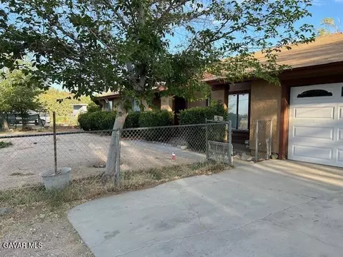 9344 Avenue T E, Littlerock, CA 93543
