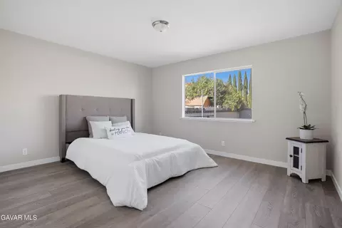 1017 Avenue J5 E, Lancaster, CA 93535 photo 9