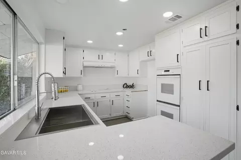 1017 Avenue J5 E, Lancaster, CA 93535 photo 6