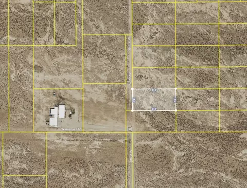 50 Th St Wave E12, Lancaster, CA 93536