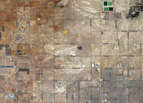 50 Th St Wave E4, Lancaster, CA 93536 photo 3
