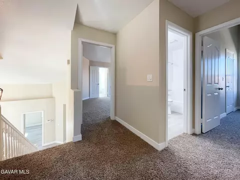 Entry Way - 1768 E Mesa Dr, Lancaster, CA 93535 photo 6 of 7
