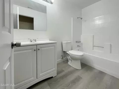 Bath - 1768 E Mesa Dr, Lancaster, CA 93535 photo 4 of 5