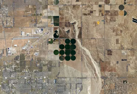 8500 E Avenue L12, Palmdale, CA 93552 photo 3