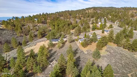 25540 High Rock Ct, Tehachapi, CA 93561 photo 3