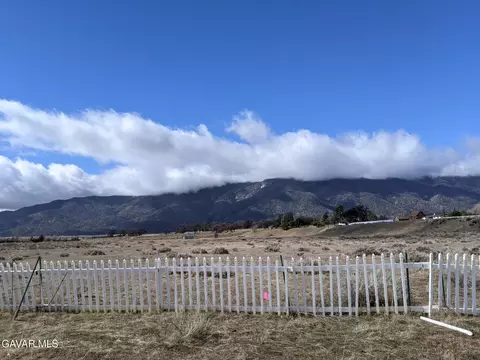 Cannon Way, Caliente, CA 93518 photo 2