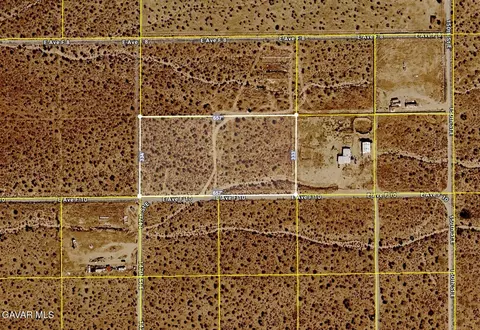 14700 Avenue F10 E, Lancaster, CA 93535