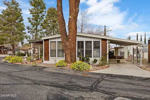 16754 Avenue X E #50, Llano, CA 93544