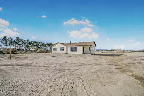 47703 28th St E, Lancaster, CA 93535