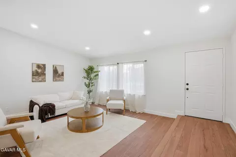 Living - 37814 Echo Mountain St, Palmdale, CA 93552 photo 5 of 5