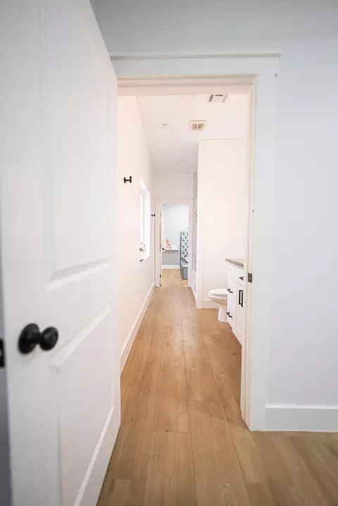 Entry Way - 47922 85th St W, Lancaster, CA 93536 photo 3 of 4