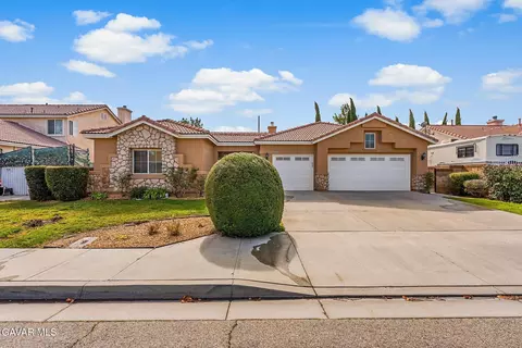3714 Pondera St, Lancaster, CA 93536