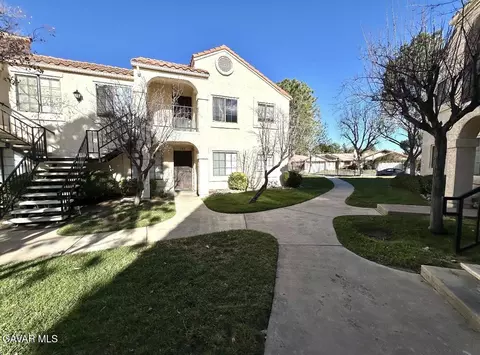 2554 Olive Dr #188, Palmdale, CA 93550