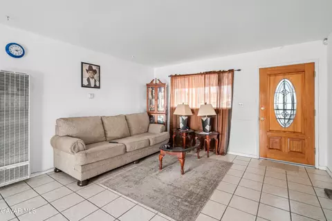 Other - 44627 Rodin Ave, Lancaster, CA 93535 photo 4 of 6