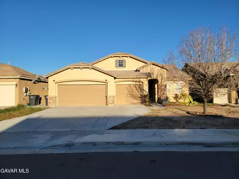 2324 Hay Market St, Rosamond, CA 93560