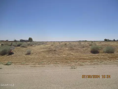 cor 235 stw pav b8, Fairmont, CA 93536