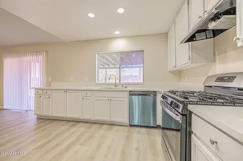 Kitchen - 1129 Lightcap St, Lancaster, CA 93535 photo 3 of 3