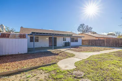 Other - 1129 Lightcap St, Lancaster, CA 93535 photo 4 of 7