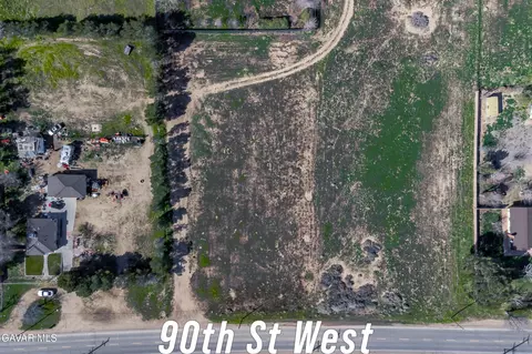 90 W Stw Vic Avenue E12, Lancaster, CA 93536 photo 3