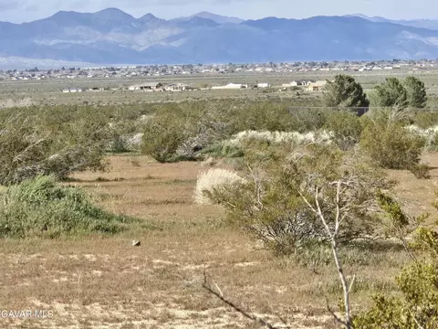 0 Foothill Rd, California City, CA 93504