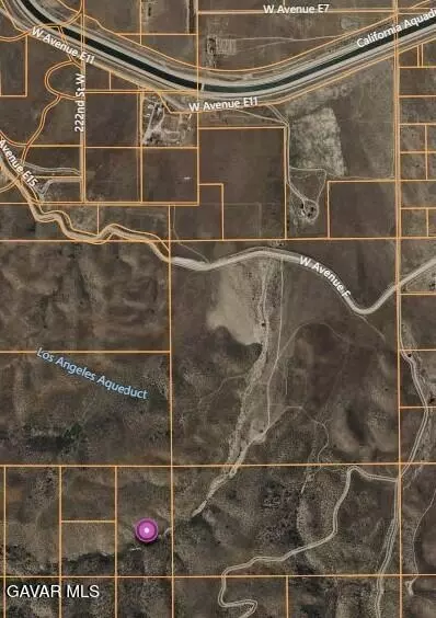 vic 220 stw #F8, Lake Hughes, CA 93532