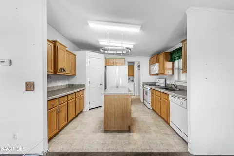 600 S Dennison Rd #SPC 109, Tehachapi, CA 93561 photo 11