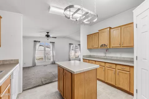 600 S Dennison Rd #SPC 109, Tehachapi, CA 93561 photo 17
