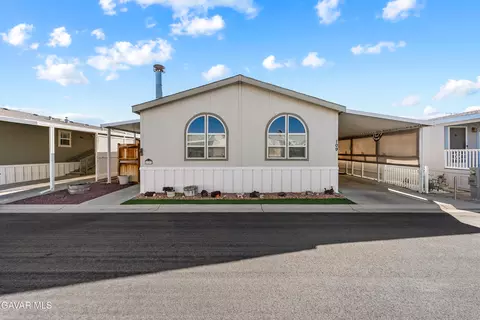 600 S Dennison Rd #SPC 109, Tehachapi, CA 93561 photo 2