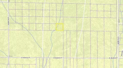 Vic Ave E12 & 215th St E, Lancaster, CA 93535 photo 10