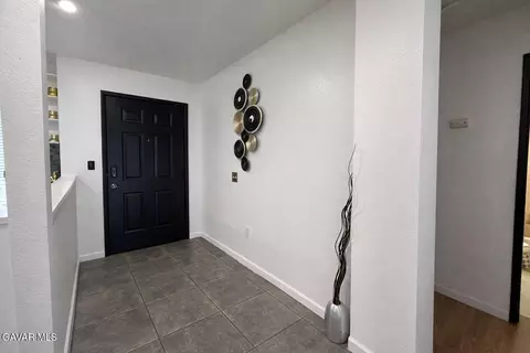 Entry Way - 6144 Treehaven Ct, Lancaster, CA 93536 photo 1 of 1