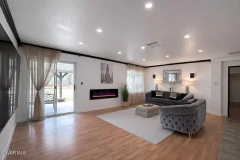 Living - 6144 Treehaven Ct, Lancaster, CA 93536 photo 1 of 2