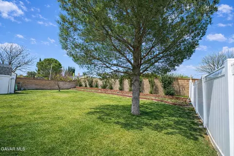 Exterior - 6144 Treehaven Ct, Lancaster, CA 93536 photo 2 of 2