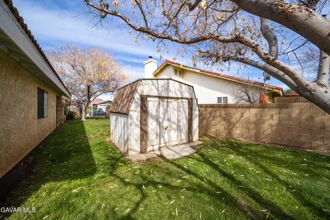 Exterior - 1844 Nessa Dr, Lancaster, CA 93535 photo 6 of 6