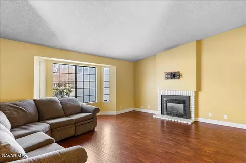 114 Chaparrel St, Tehachapi, CA 93561 photo 4
