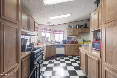 2121 E Avenue I #SPC 81, Lancaster, CA 93535 photo 12