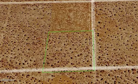 1700 E Douglas Ave, Mojave, CA 93501 photo 2