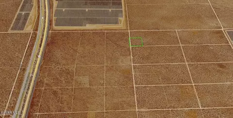 1500 Arroyo Ave, Mojave, CA 93501 photo 4