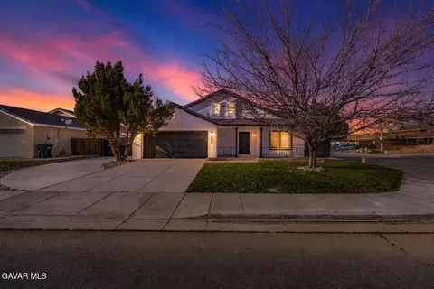 3801 Arbor Ave, Rosamond, CA 93560