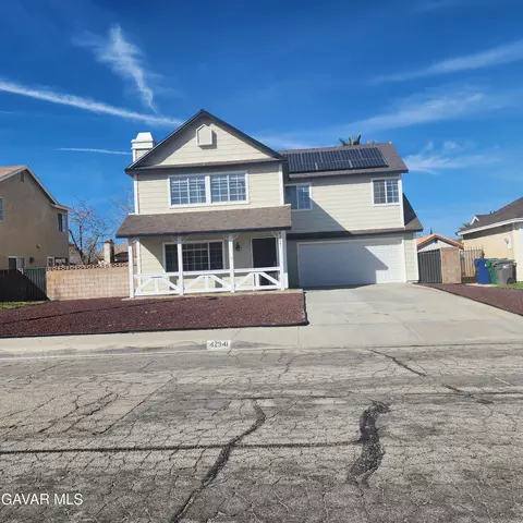 42941 Lemonwood Dr, Lancaster, CA 93536