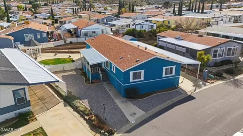 5200 Entrar Dr #SPC 174, Palmdale, CA 93551