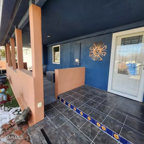 Exterior - 170 Kellogg St, Lone Pine, CA 93545 photo 7 of 16