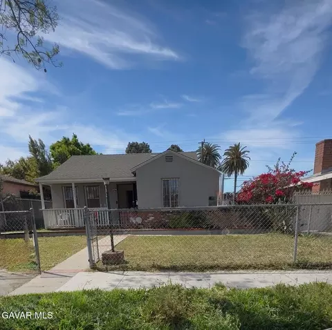 2435 Gale, Long Beach, CA 90810