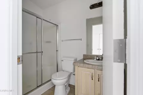 Bath - 45465 E 25th St #SPC 100, Lancaster, CA 93535 photo 1 of 3