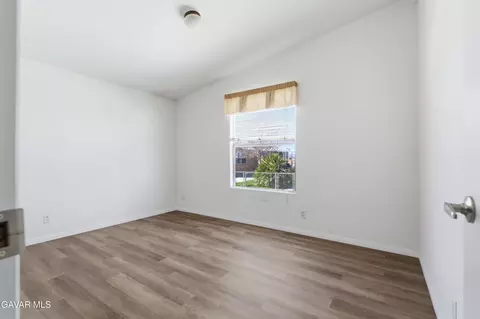 Bedroom - 45465 E 25th St #SPC 100, Lancaster, CA 93535 photo 2 of 3
