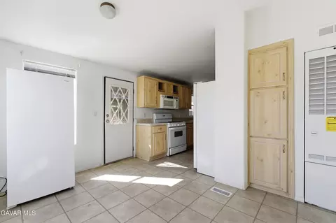 Other - 45465 E 25th St #SPC 100, Lancaster, CA 93535 photo 3 of 6
