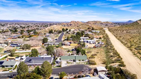40104 161st St, Palmdale, CA 93591 photo 16