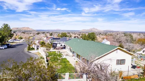 40104 161st St, Palmdale, CA 93591 photo 3